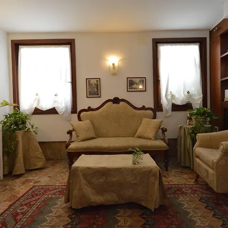 Marin Hotel apartamentowy *