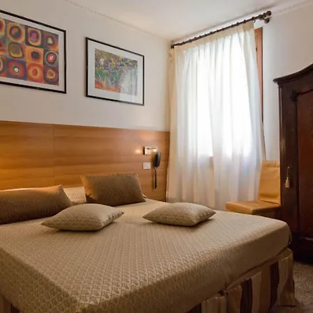Hotel apartamentowy Marin *