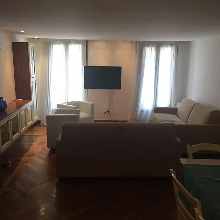 Marin Hotel apartamentowy *