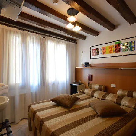 Marin Hotel apartamentowy Wenecja