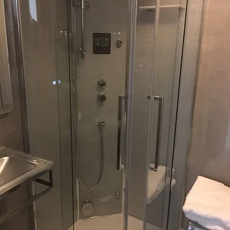阿尔伯格玛林酒店 公寓式酒店