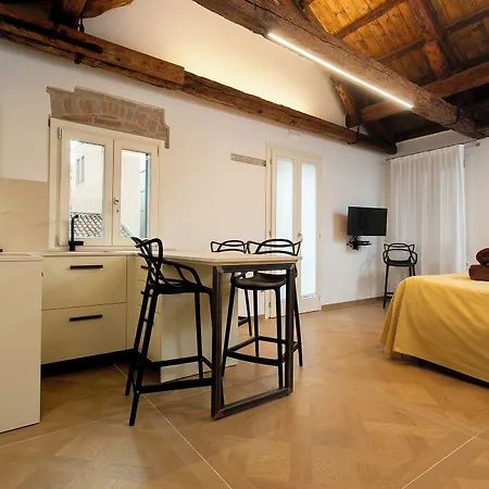 Apartahotel Marin Venecia