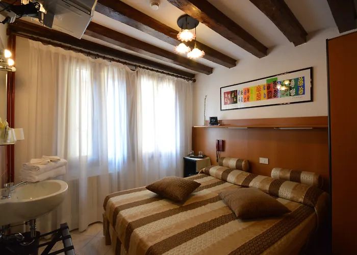 Marin Apart-hotel Veneza