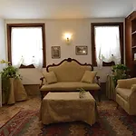 Marin Lägenhetshotell *