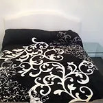 Marin Lägenhetshotell *