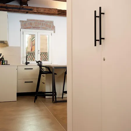 Marin Apartmanhotel Velence