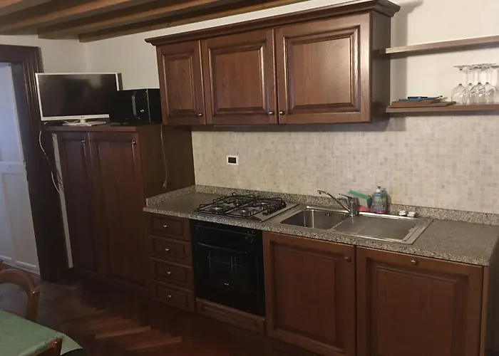 ألبيرغو مارين