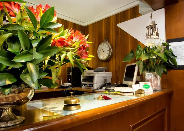 Marin Apartahotel