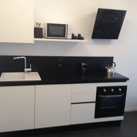 Marin מלון דירות *